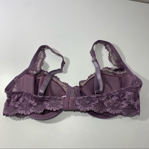 Vintage VS Unlined Purple Lace Bra - Picture 6 of 16
